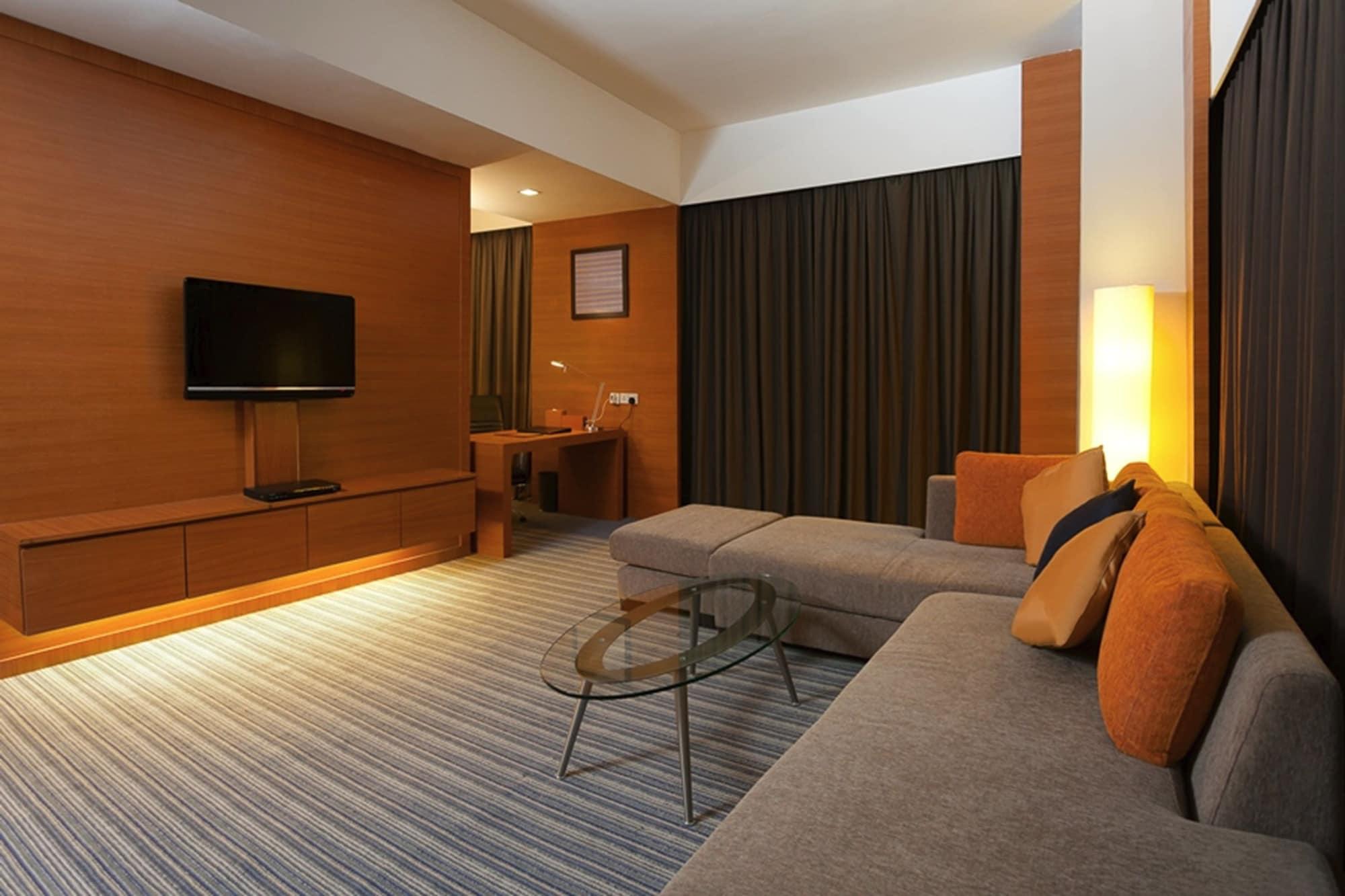 Zenith Hotel Kuantan Exterior foto A suite at the hotel