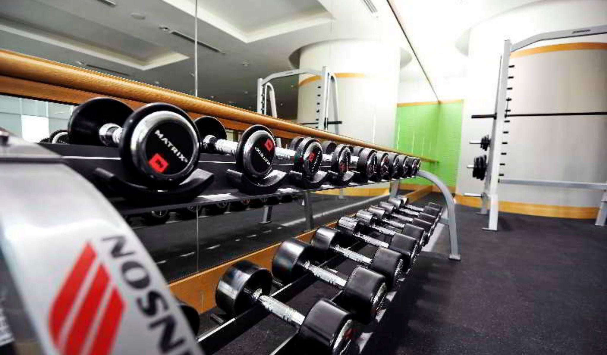 Zenith Hotel Kuantan Exterior foto Dumbbells